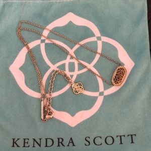 Short Gold Kendra Scott Necklace